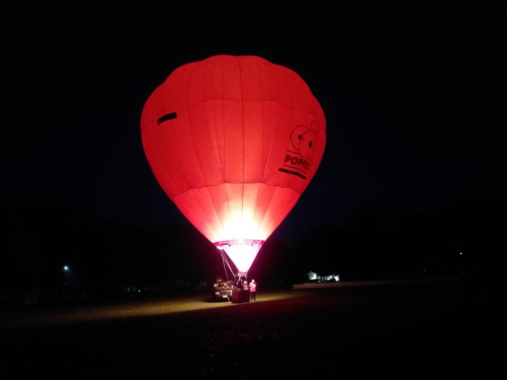 Anzac Day Poppy Hot Air Balloon Cambridge Town Square..jpg